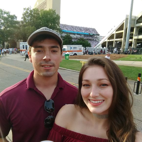 Meet your Posher, Rebecca - Picture 1 of 1